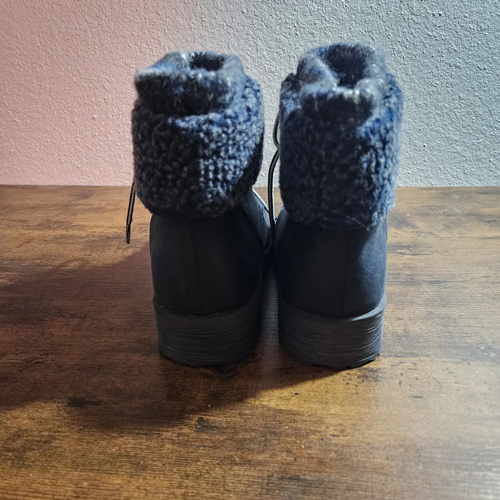 White Mountain Sandro‎ Boot With Knit Cuff Women's Size 8M